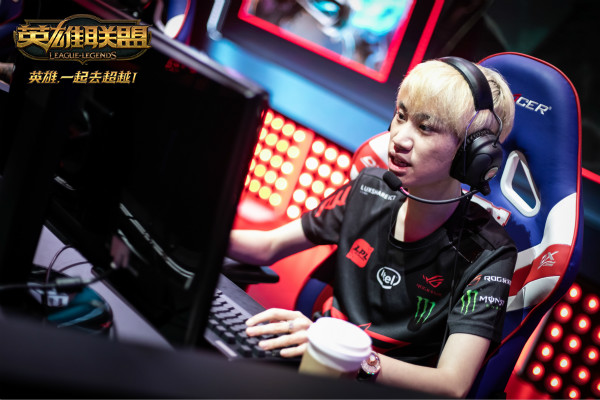 TheShy新星逆转表现惊艳，勇士未来可期！